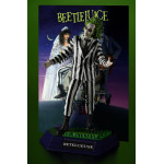 MOVIE MANIACS Action Figure: Beetlejuice (includes collector card & bonus items)