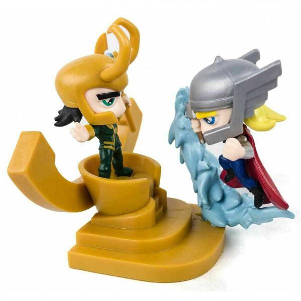 Mini Figure: Thor vs Loki