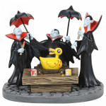 The Nightmare before Christmas Figurine: Vampire Brothers Prepare the Duck