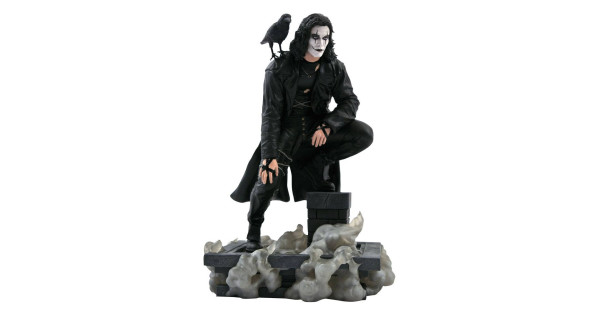 The Crow Diamond Select Gallery PVC Statue: Rooftop - PS-TCR-001