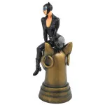 DC Gallery Dioramas: PVC Statue "Catwoman"
