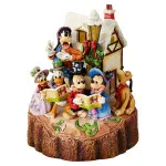 Disney Traditions "Holiday Harmony Caroling"
