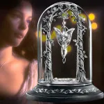 Display for Arwen's "Evenstar" Pendant (Lord of the Rings)