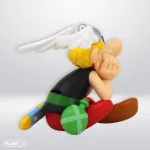 Κουμπαράς: Αστερίξ