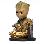 Κουμπαράς: Baby Groot με κασέτα