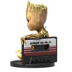 Κουμπαράς: Baby Groot με κασέτα