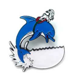 Pins Αστερίξ: Ιντεφίξ πάνω στο δελφίνι