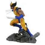 Marvel Comic Gallery Vs. PVC Statue: Wolverine