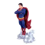 DC Gallery Dioramas: PVC Statue "Superman Ascendant"