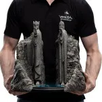 Lord of the Rings Statue: The Argonath Environment